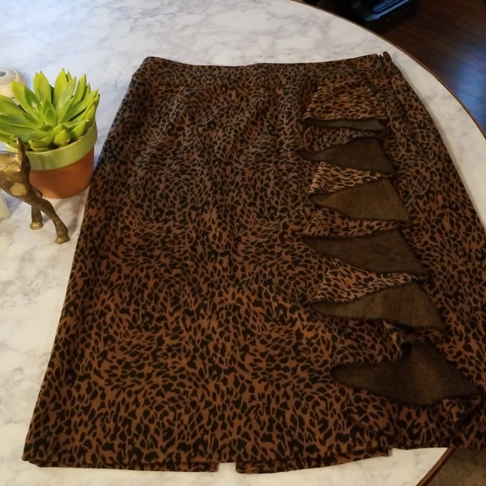 Pencil skirt